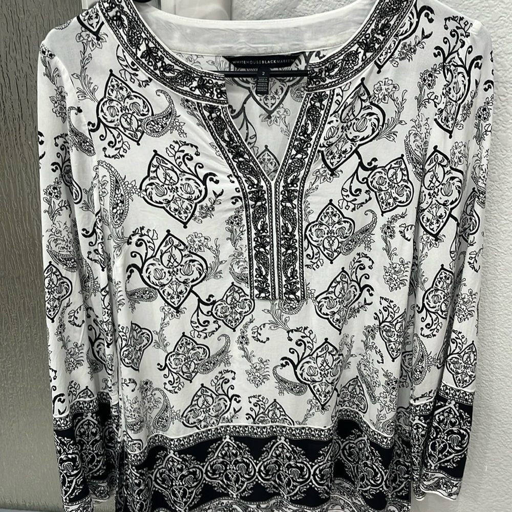 White House Black Market blouse black/white size 2